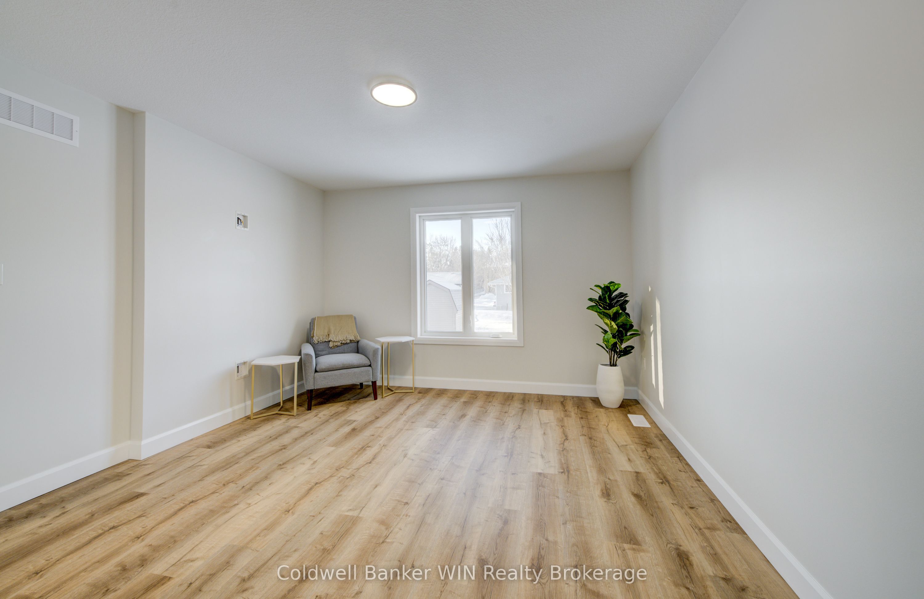217 Elgin Street Property Photo 16