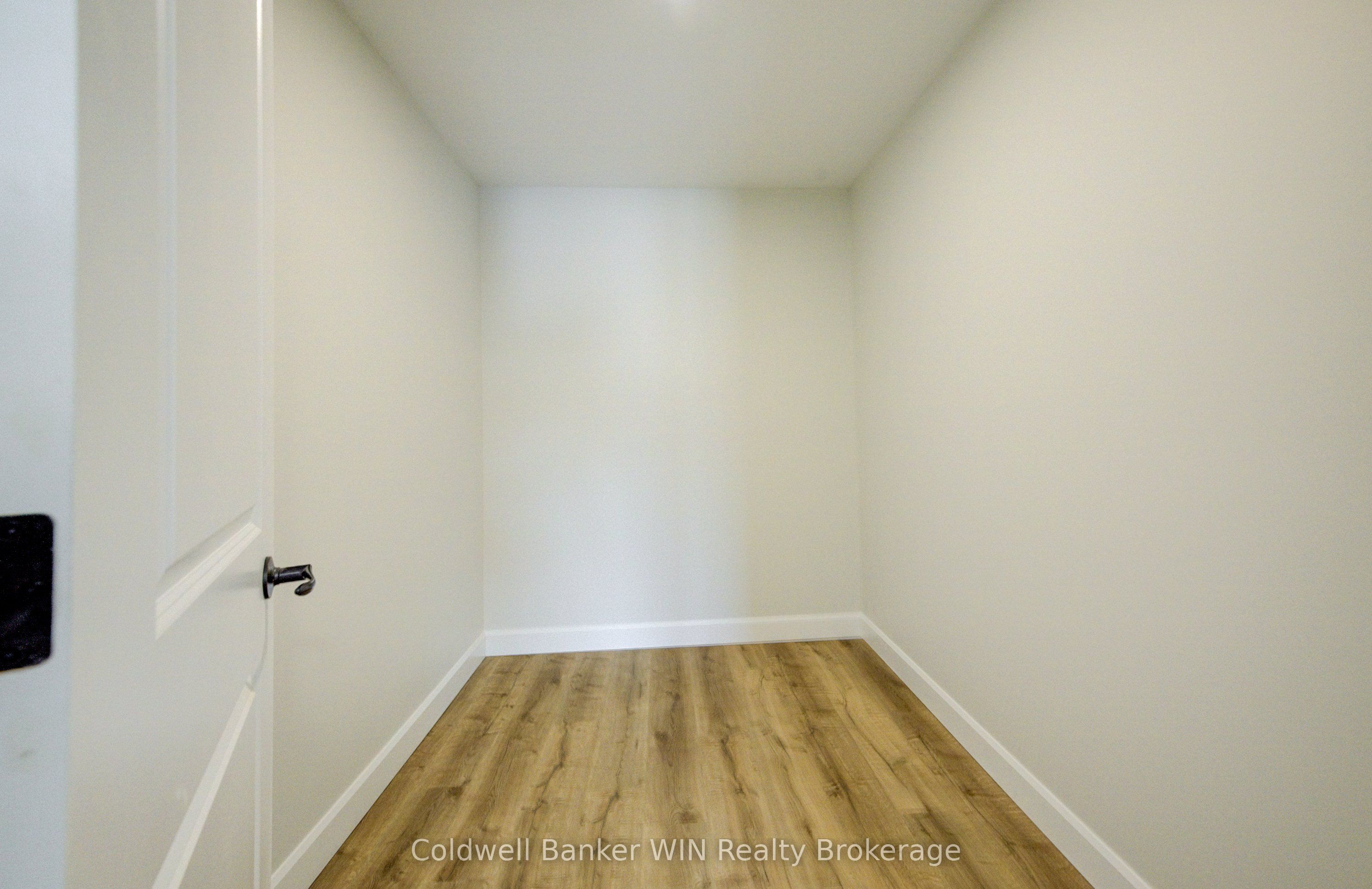 217 Elgin Street Property Photo 17