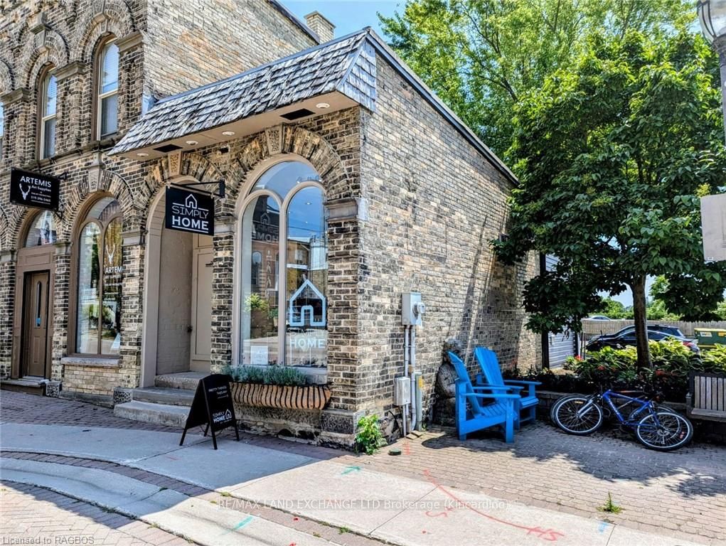 284 Harbour Street Property Photo 1