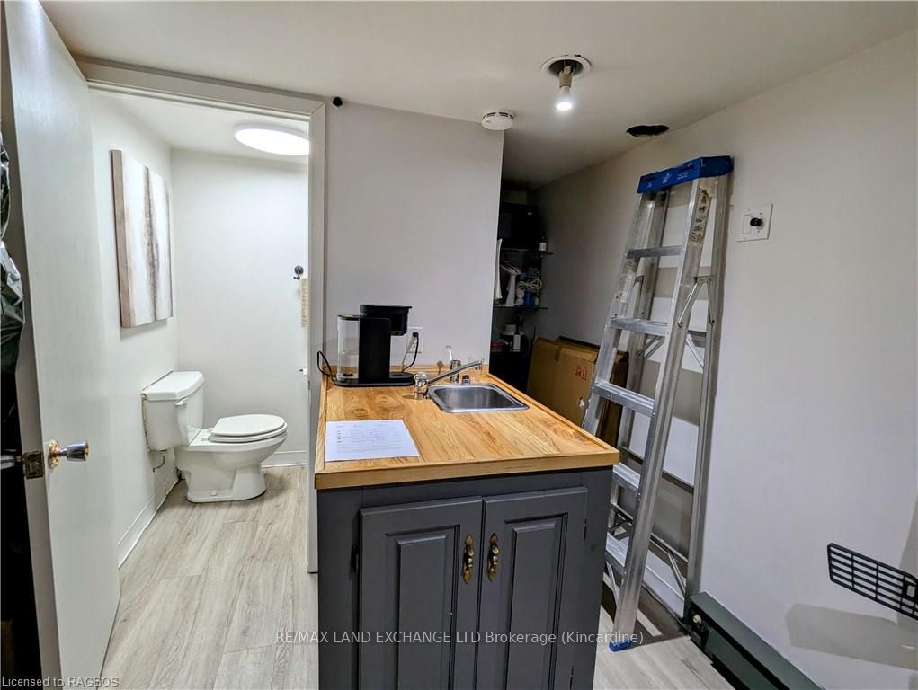 284 Harbour Street Property Photo 6