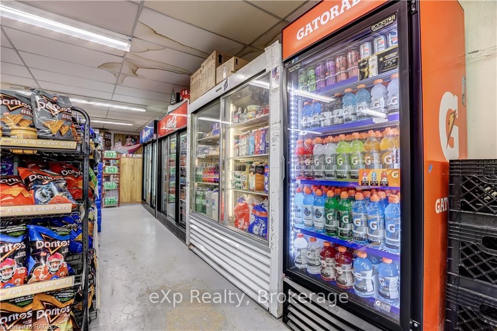 23 Collingwood Street Property Photo 18