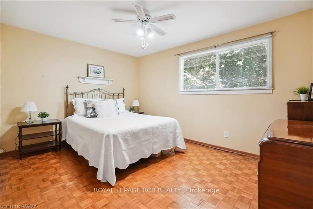 527 5th Street Property Photo 24