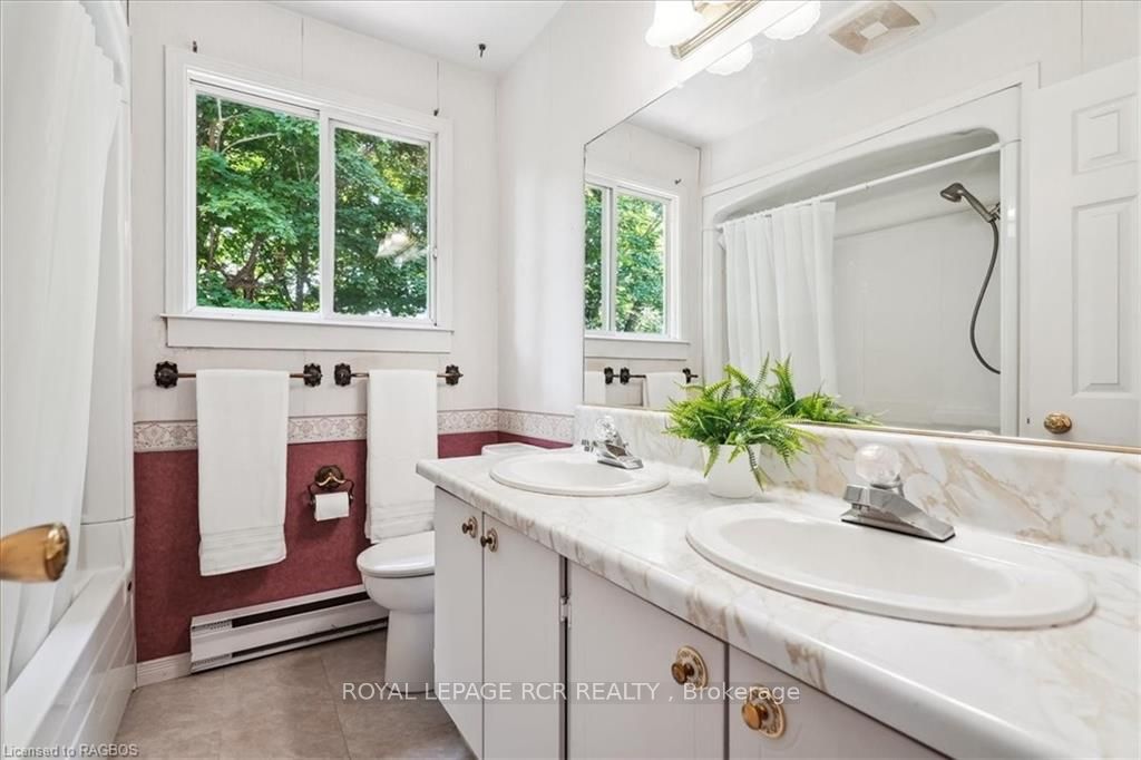 527 5th Street Property Photo 29