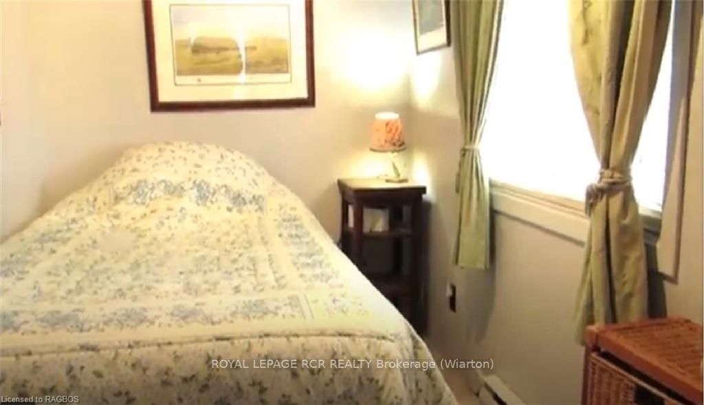 9 Lakeshore Boulevard Property Photo 29