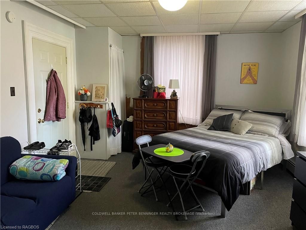 40 Absalom Street Property Photo 11