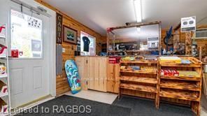 6313 6 Property Photo 4