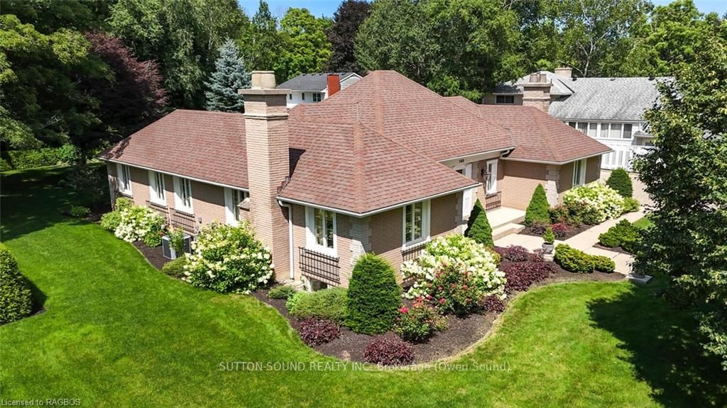 560 5th Street Property Photo 5