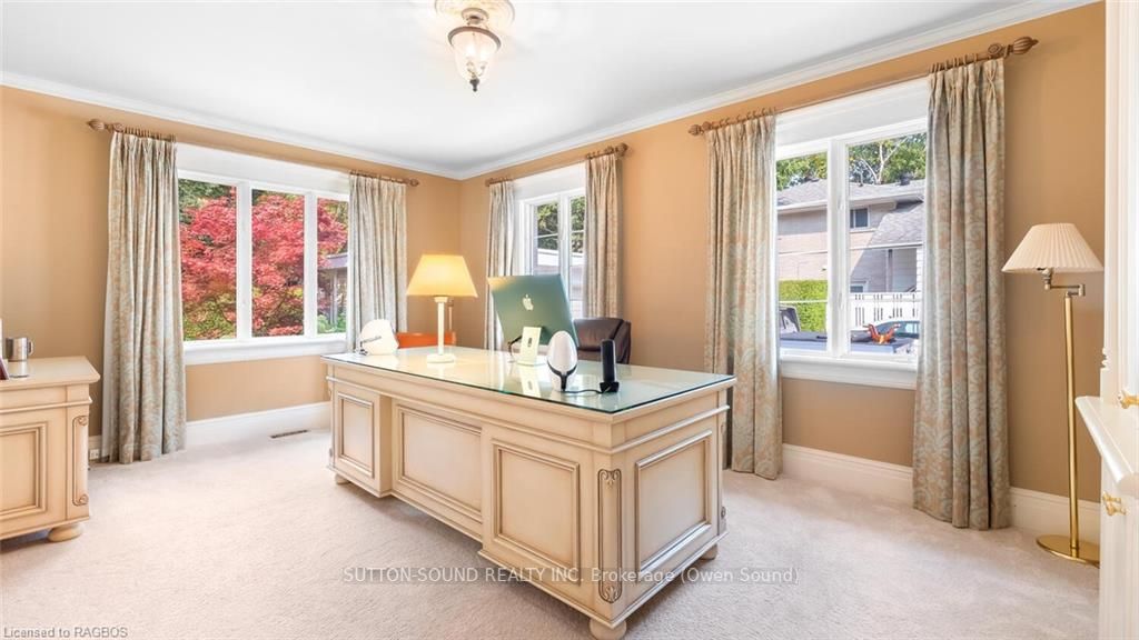 560 5th Street Property Photo 19