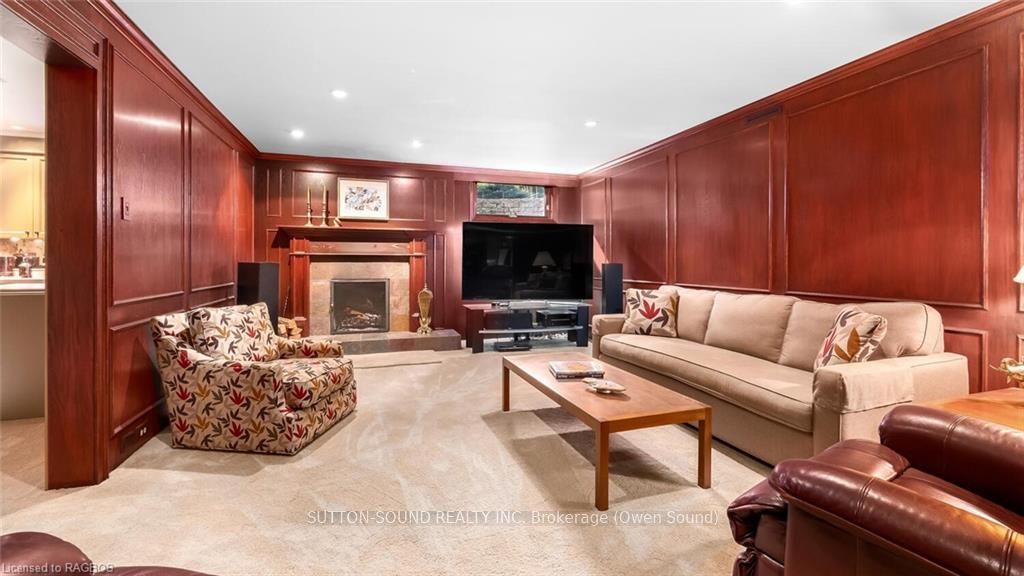 560 5th Street Property Photo 23