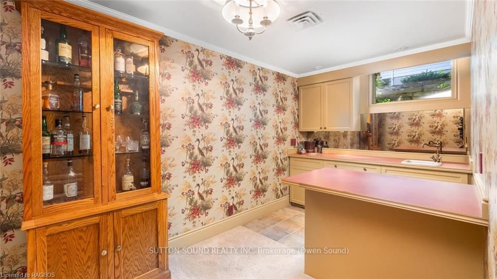 560 5th Street Property Photo 25