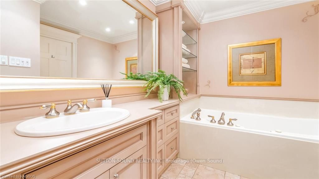 560 5th Street Property Photo 27
