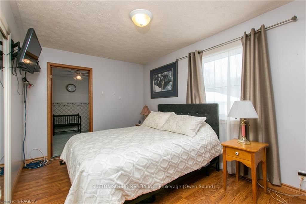 150 Sir Johns Crescent Property Photo 27