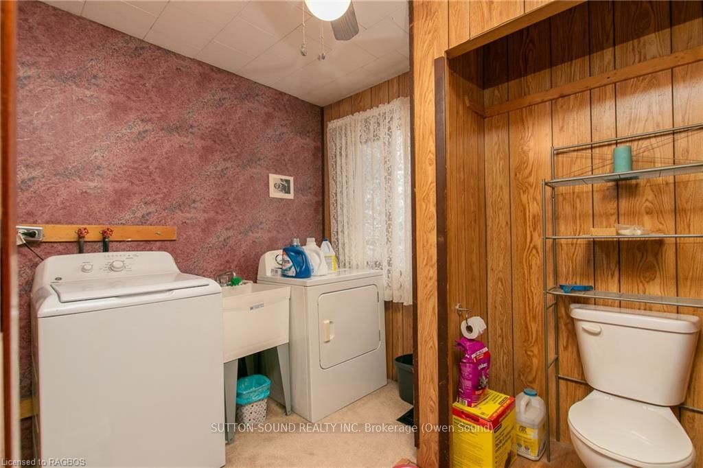 150 Sir Johns Crescent Property Photo 30