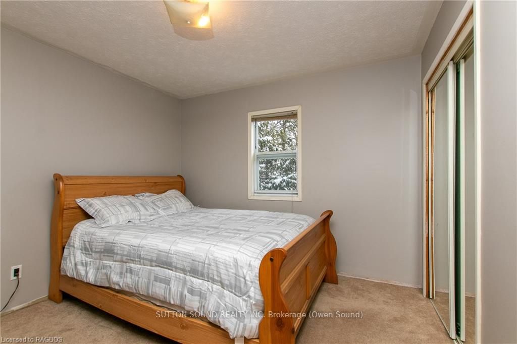 150 Sir Johns Crescent Property Photo 32
