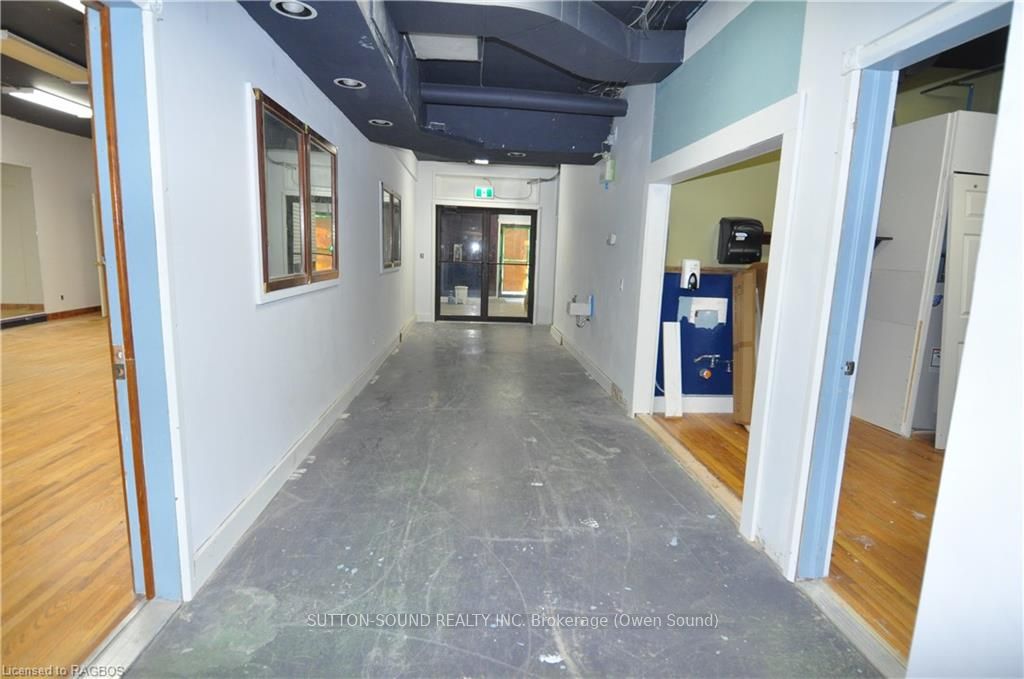 232 8th Street Property Photo 8