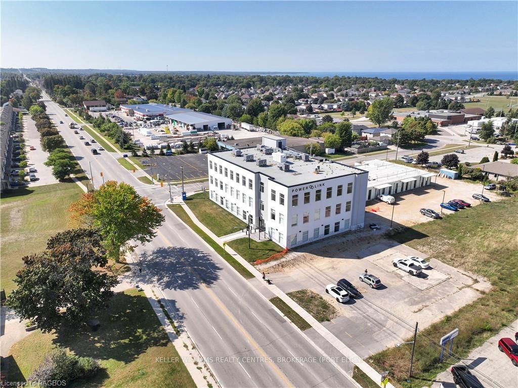#120 - 1020 Goderich Street Property Photo 8