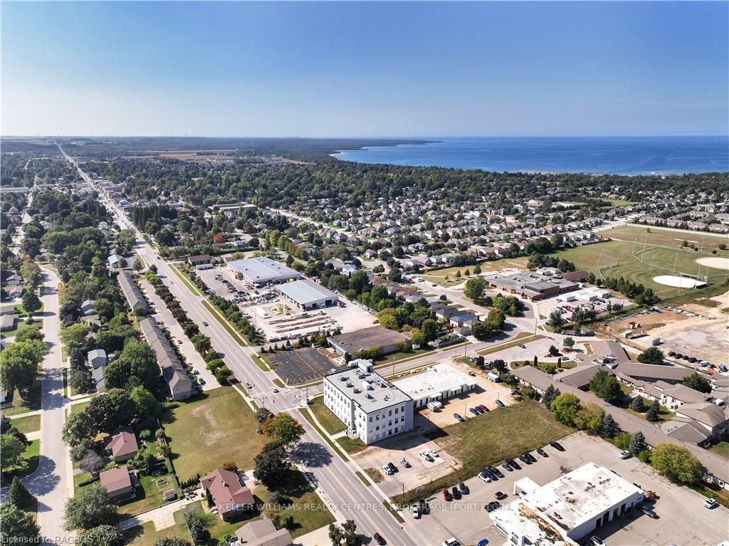 #216 - 1020 Goderich Street Property Photo 8
