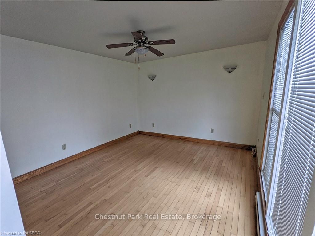 319 Berford Street Property Photo 8