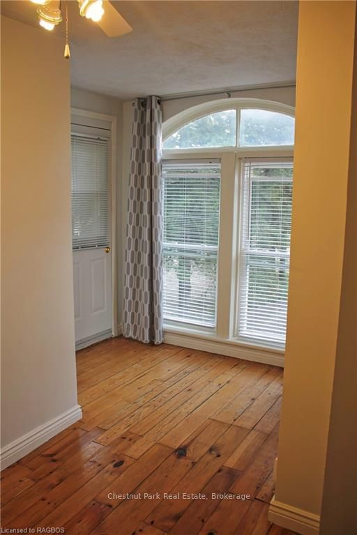 319 Berford Street Property Photo 15