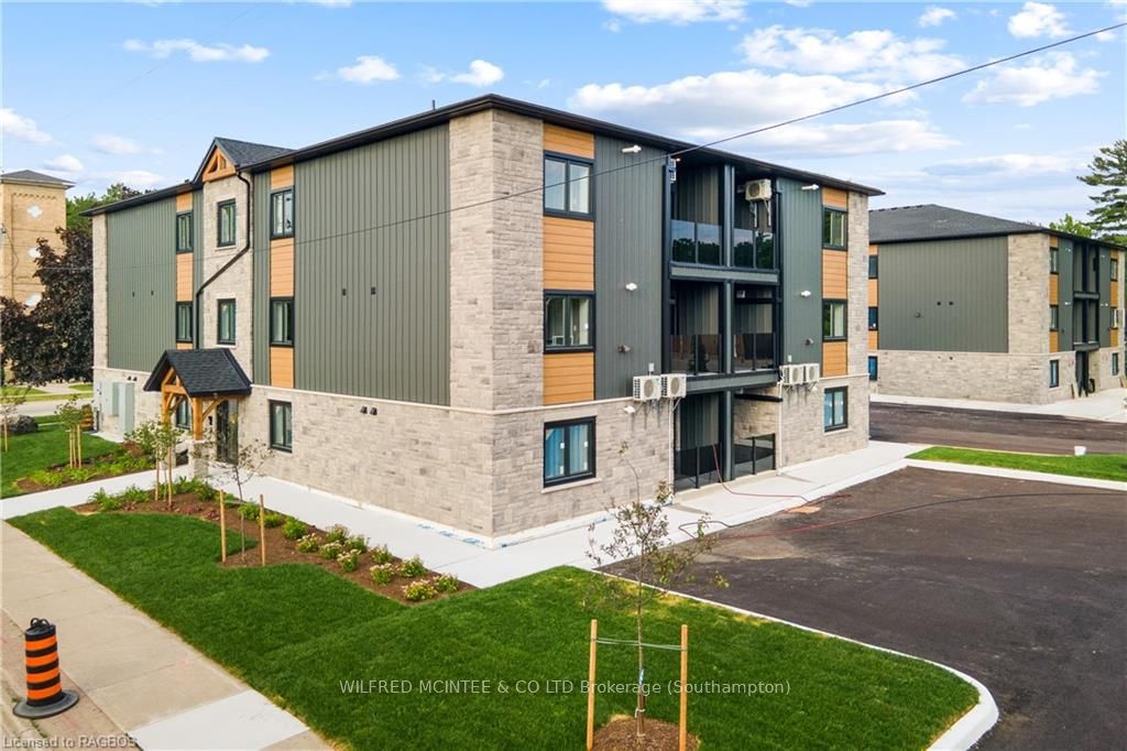 #1d - 644 Mill Street Property Photo 1