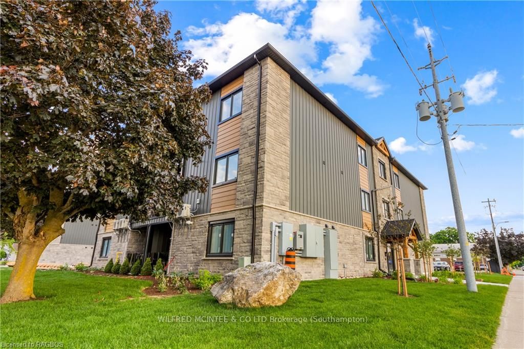#1d - 644 Mill Street Property Photo 38