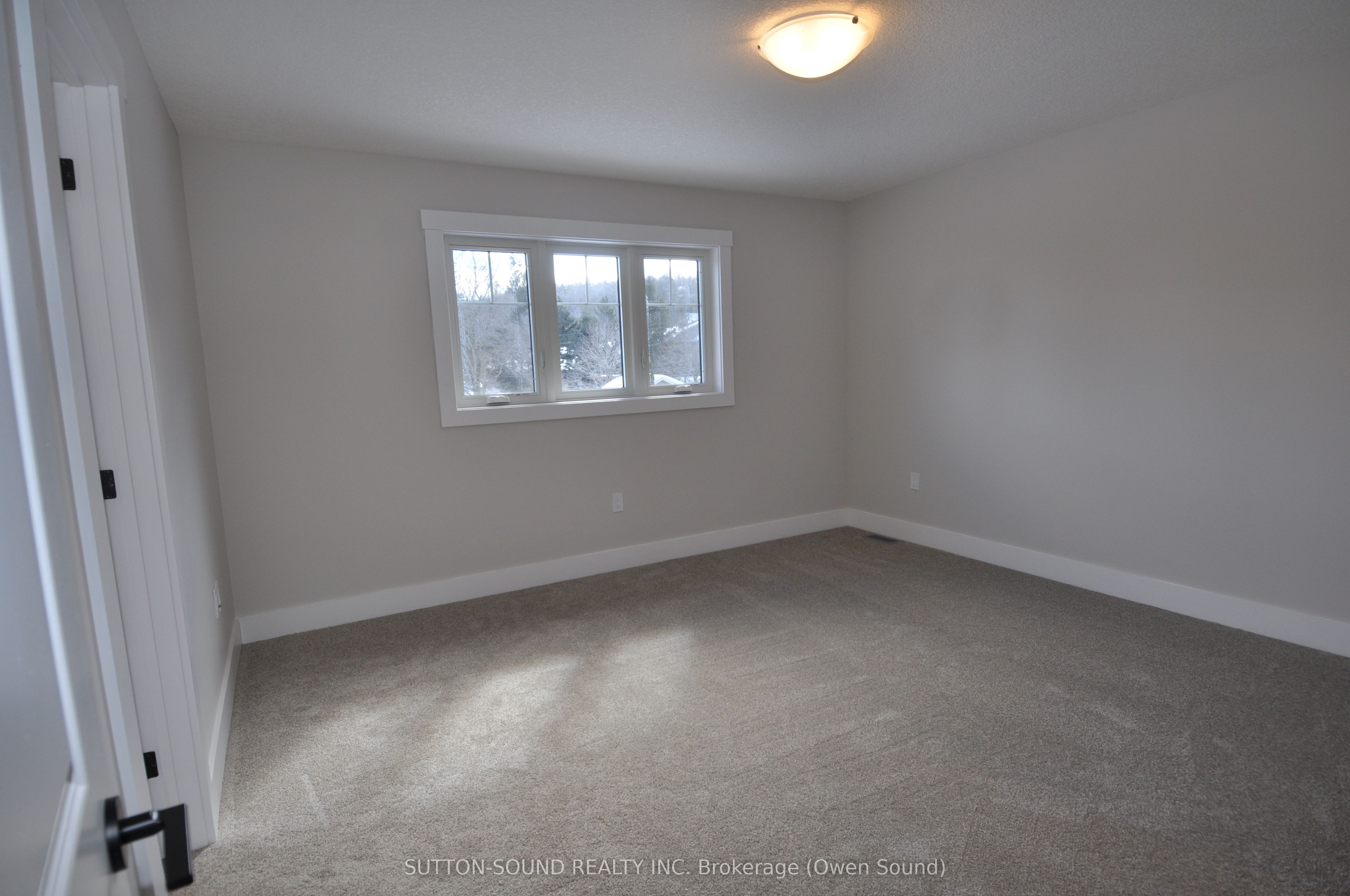 622 8th Street Property Photo 9