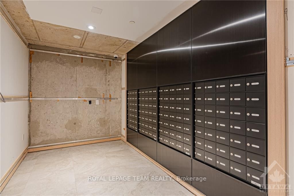 #309 - 10 James Street Property Photo 3