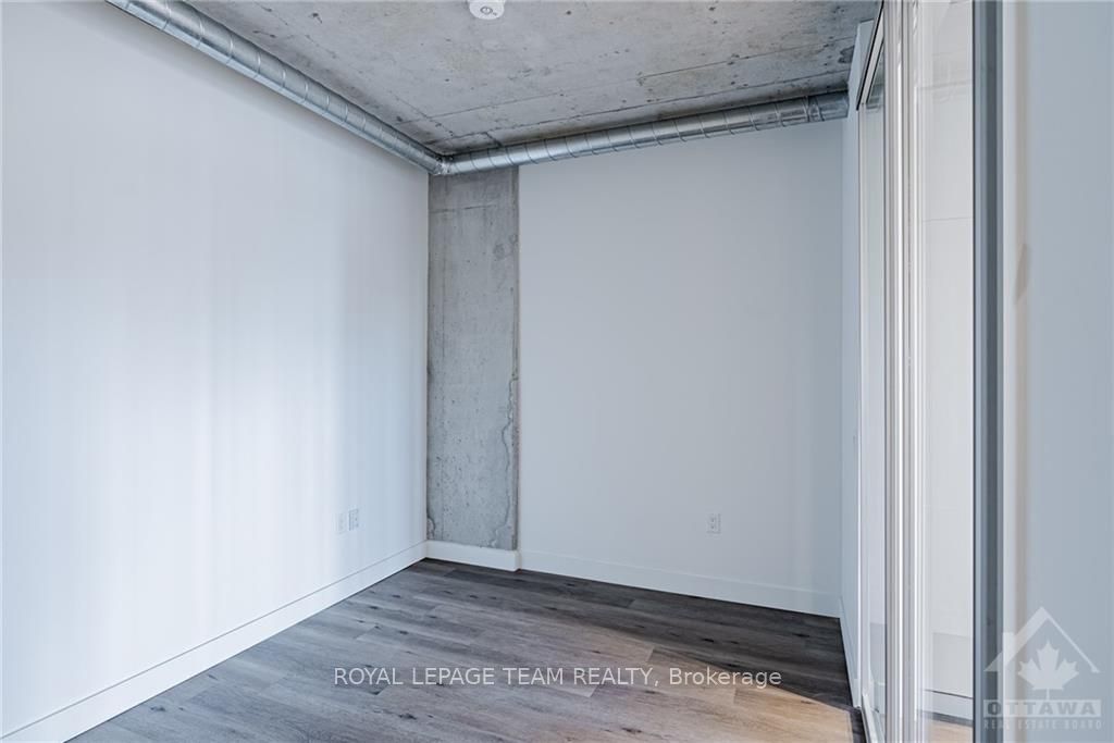 #309 - 10 James Street Property Photo 11