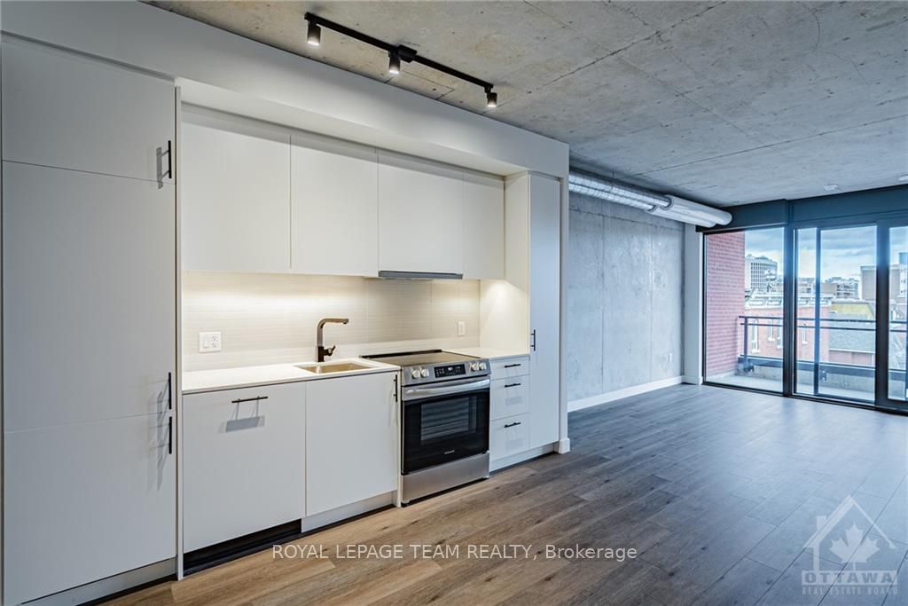 #309 - 10 James Street Property Photo 16