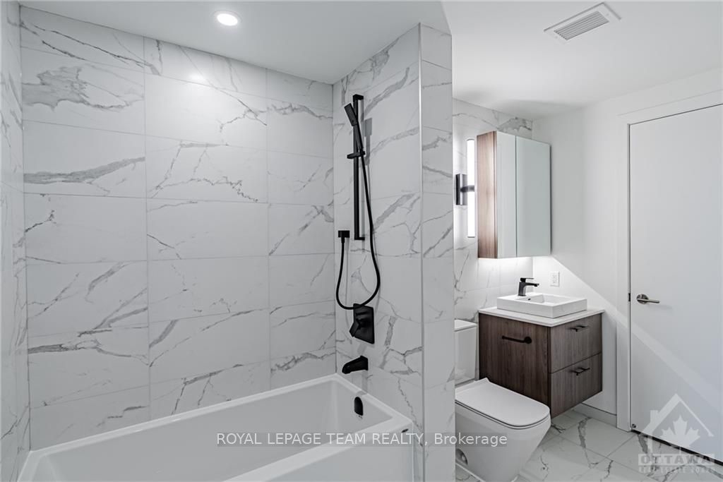 #309 - 10 James Street Property Photo 25