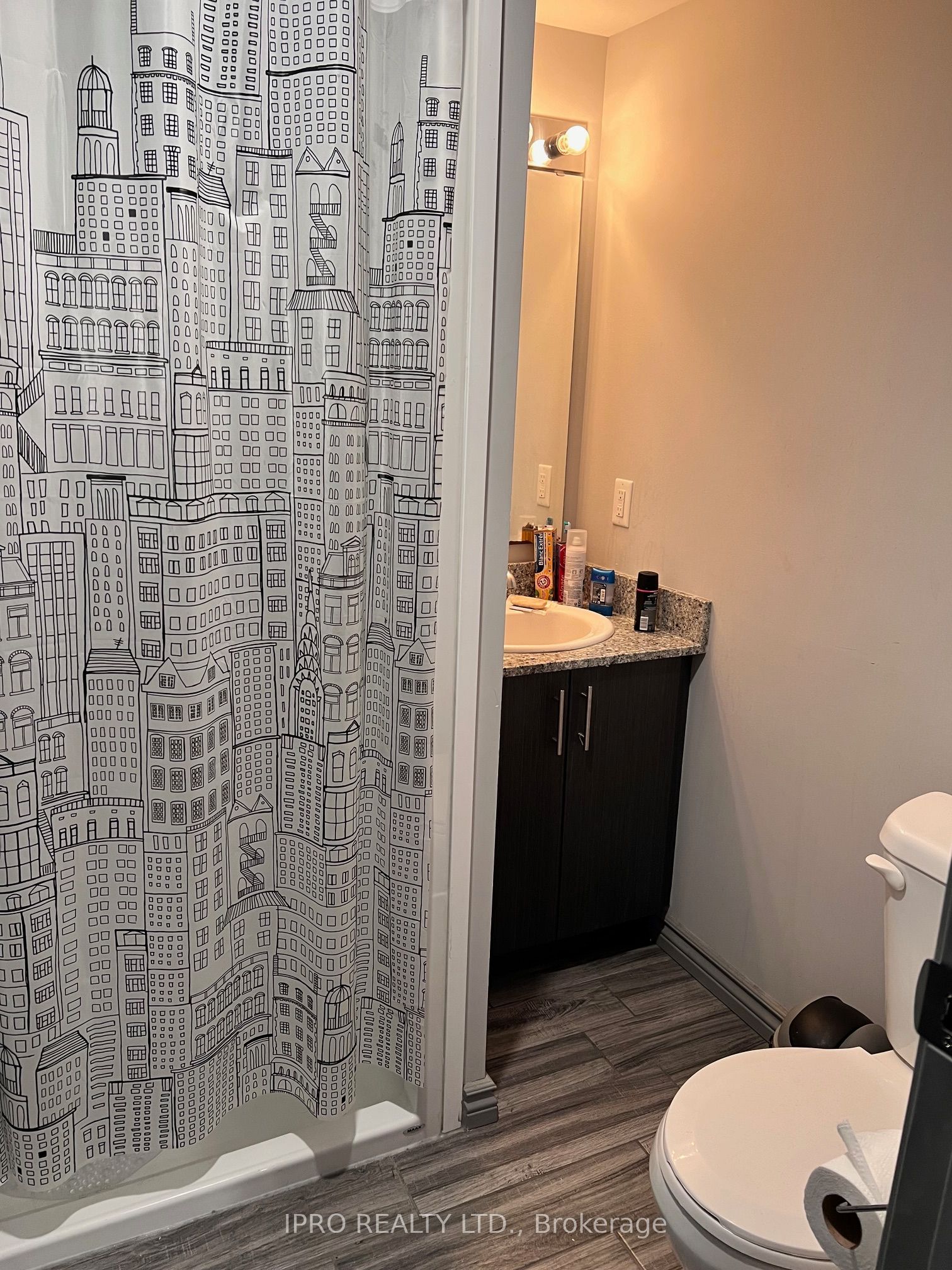 #b211 - 275 Larch Street Property Photo 9