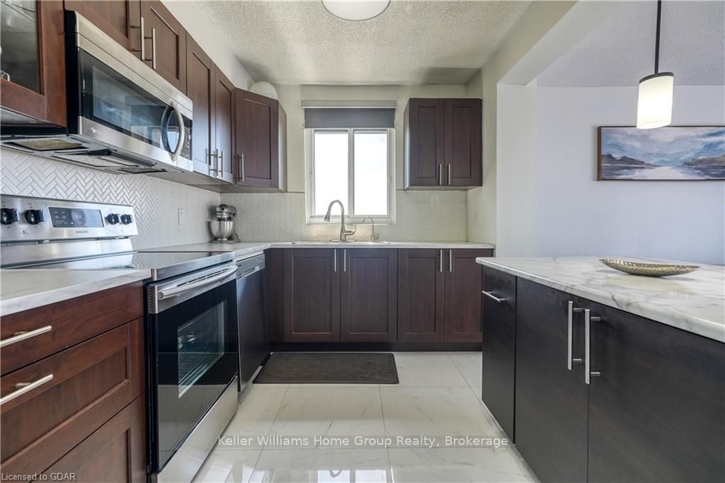 #1101 - 358 Waterloo Avenue Property Photo 7