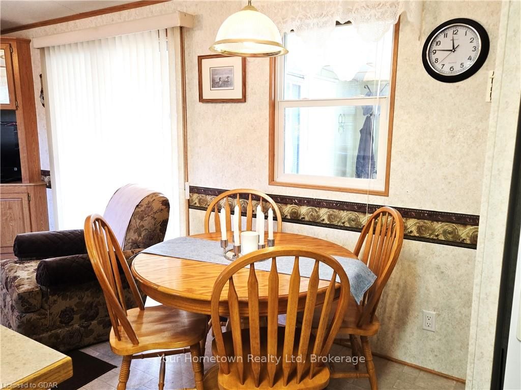 204 Beach Street Property Photo 8