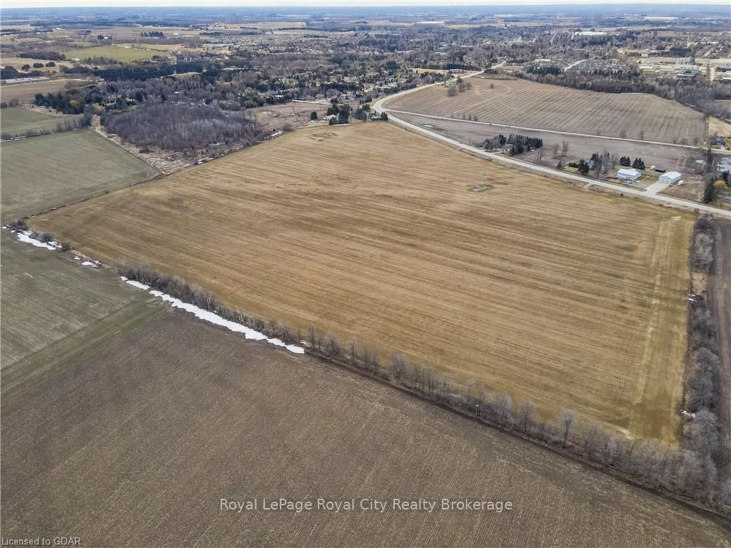 8147 Wellington 19 Road Property Photo 6