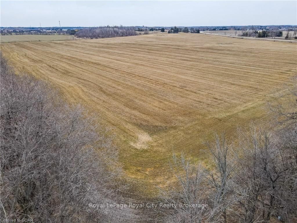 8147 Wellington 19 Road Property Photo 9