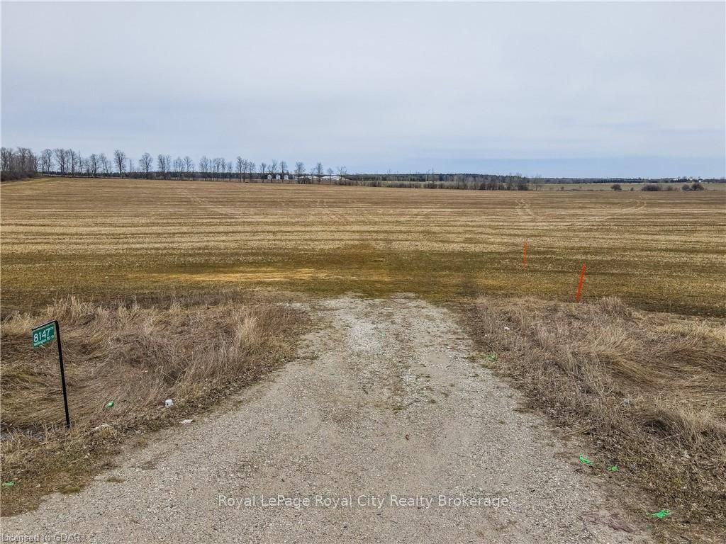 8147 Wellington 19 Road Property Photo 12