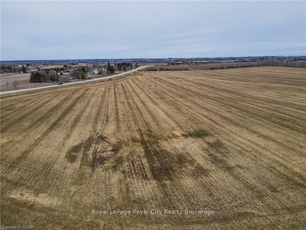 8147 Wellington 19 Road Property Photo 15