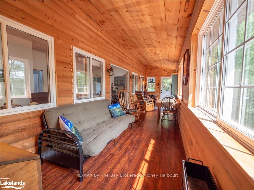 22428 Georgian Bay Shore Property Photo 16