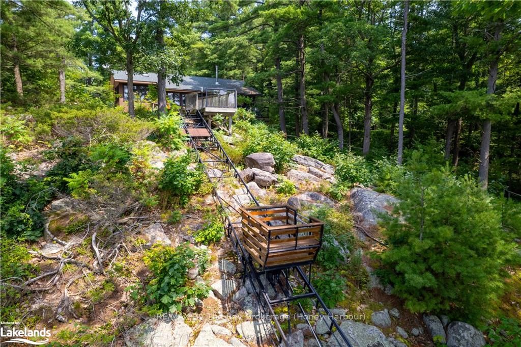 15598 Georgian Bay Shore Property Photo 3
