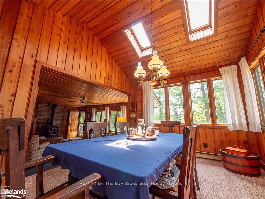 15598 Georgian Bay Shore Property Photo 9