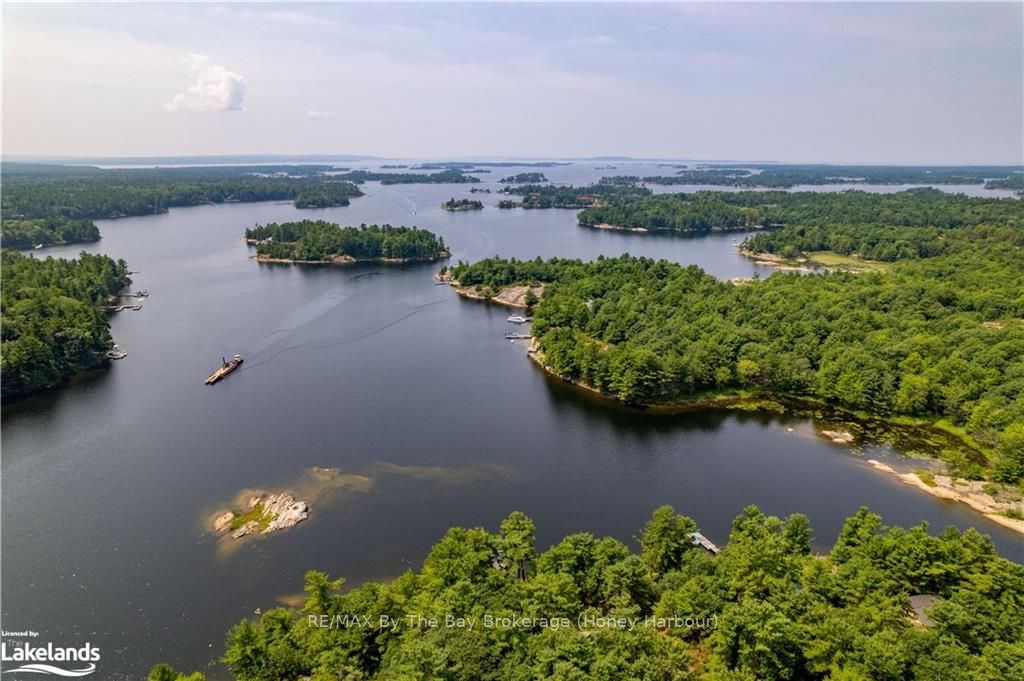 15598 Georgian Bay Shore Property Photo 18