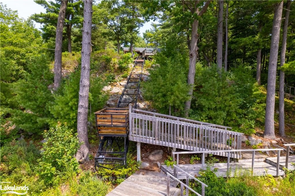 15598 Georgian Bay Shore Property Photo 24