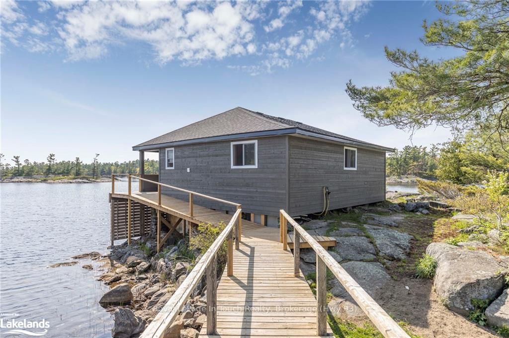 B55-19 Moon Island Property Photo 34