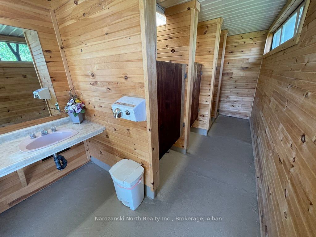 95 Caron Road Property Photo 14