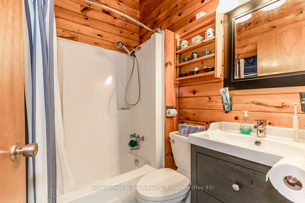 B207-7 Wahsoune Island Property Photo 24