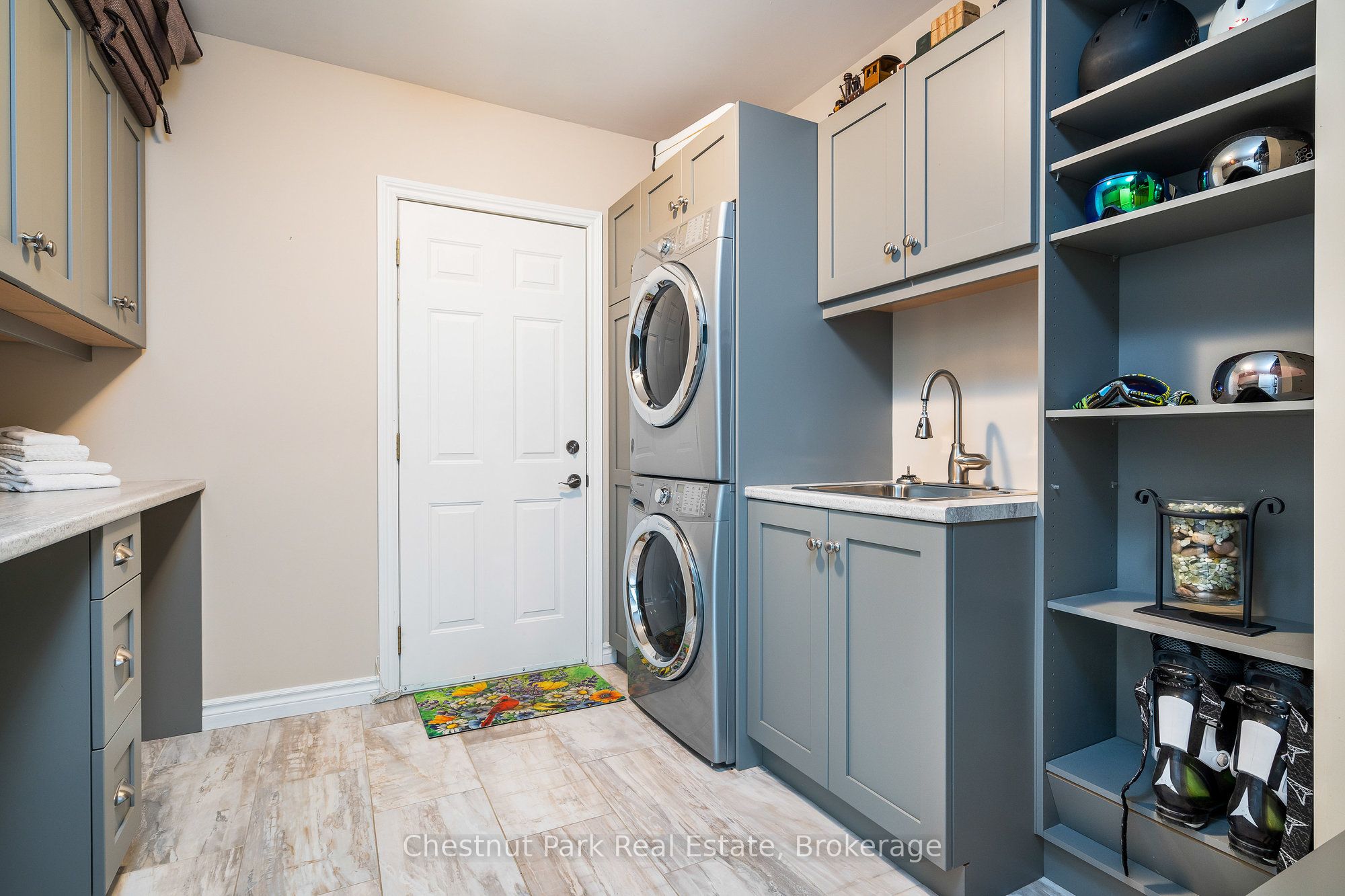 106 Crossan Court Property Photo 11