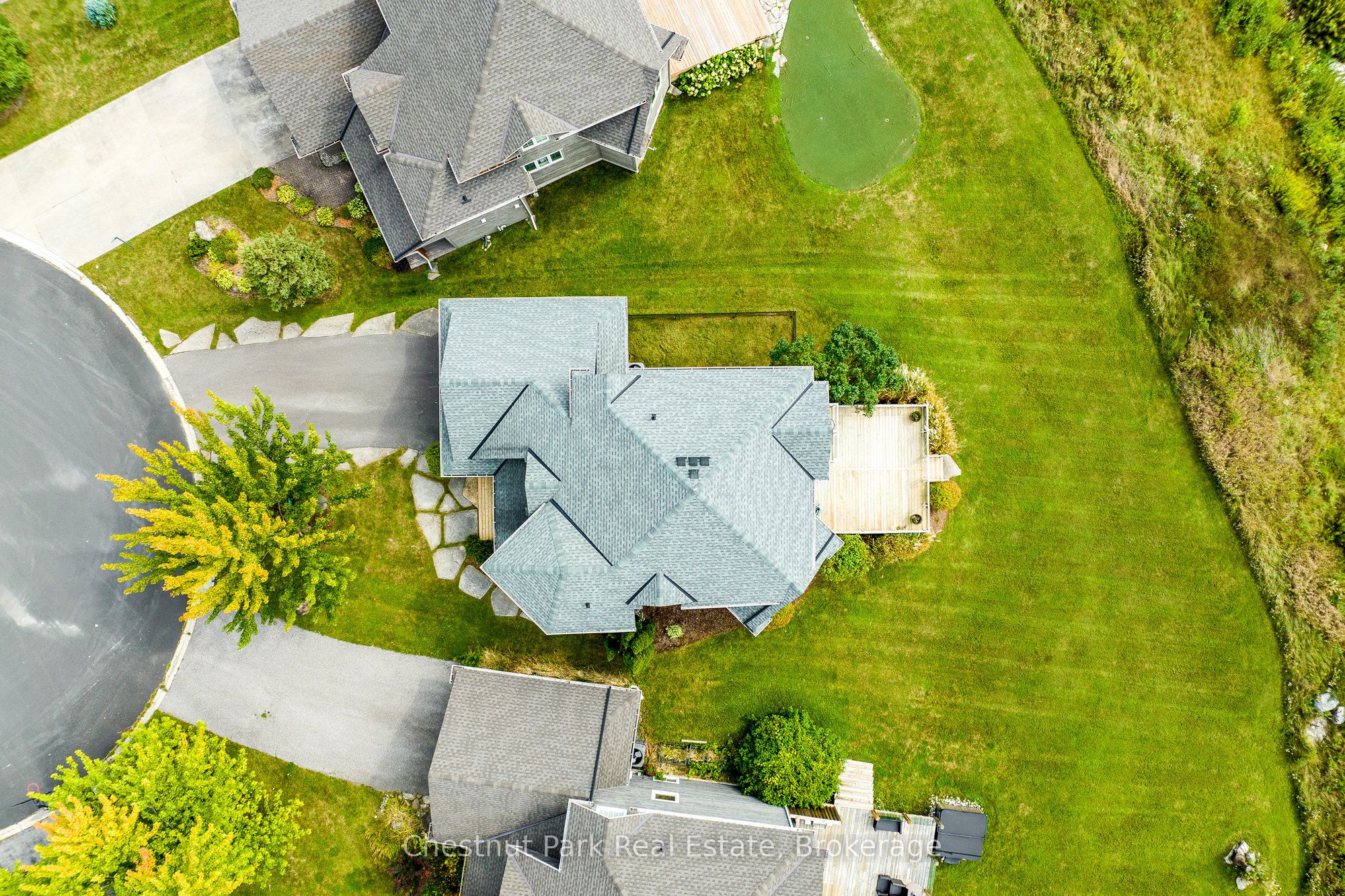 106 Crossan Court Property Photo 34