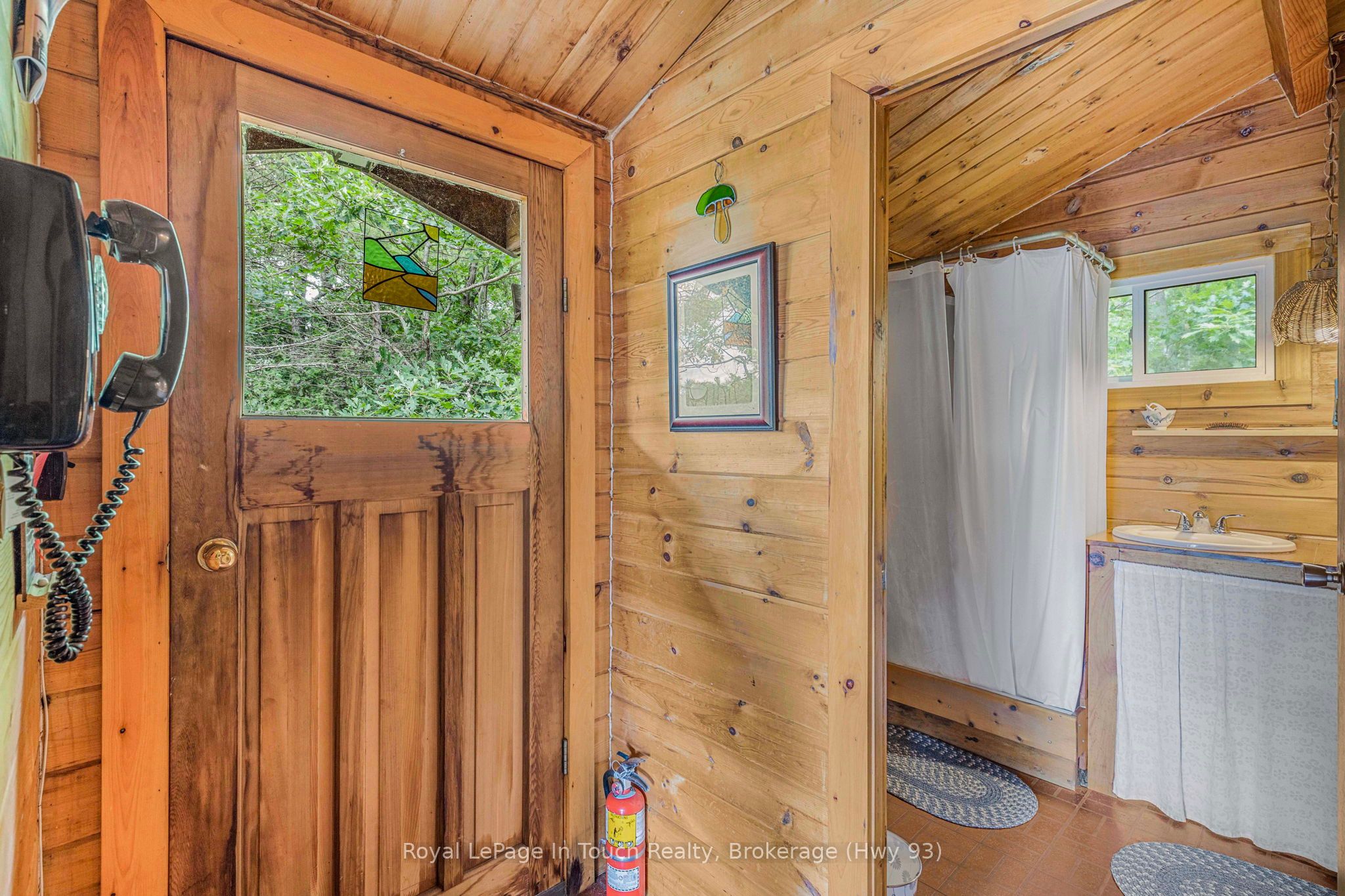 B207-10 Wahsoune Island Property Photo 7