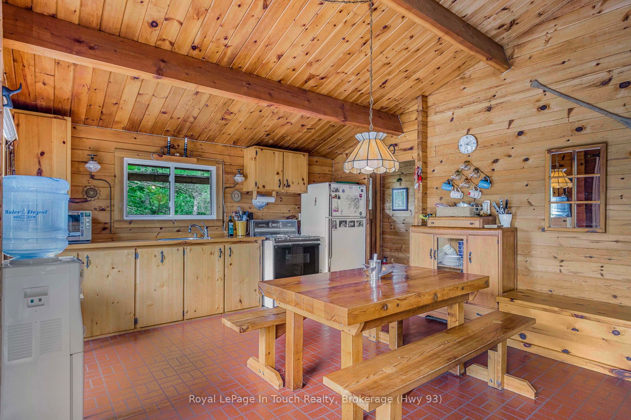 B207-10 Wahsoune Island Property Photo 10