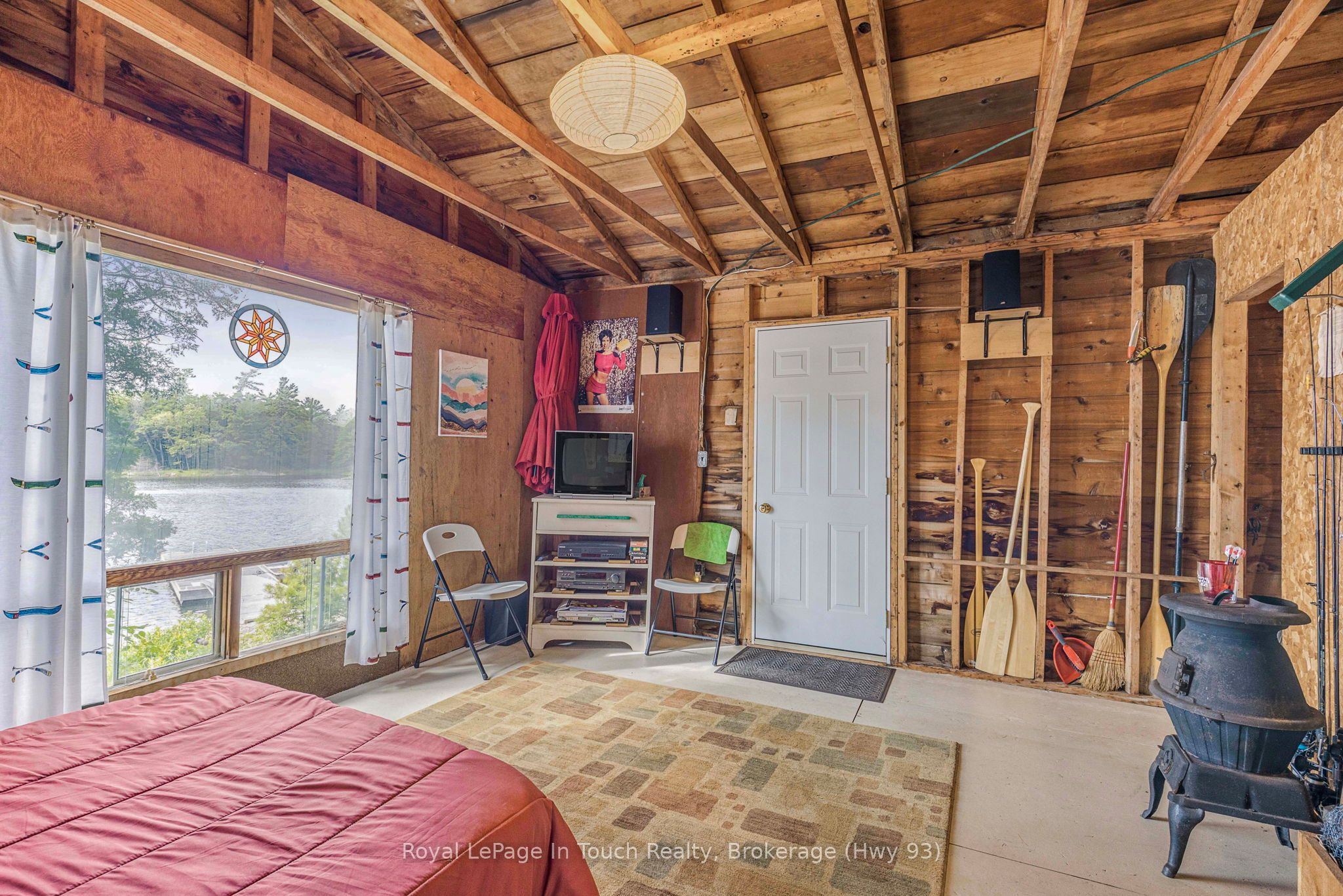 B207-10 Wahsoune Island Property Photo 23